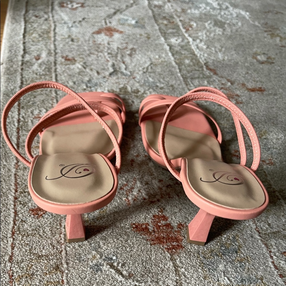 Toe Loop Thin Strap Sculptural Heeled Peachy Pink… - image 6